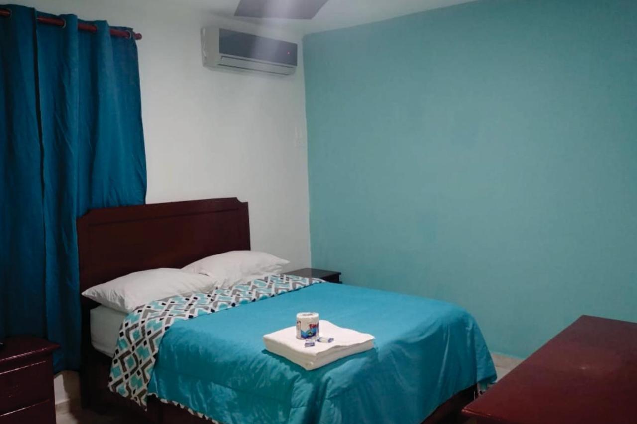 Hostal Magisterial Santo Domingo Buitenkant foto