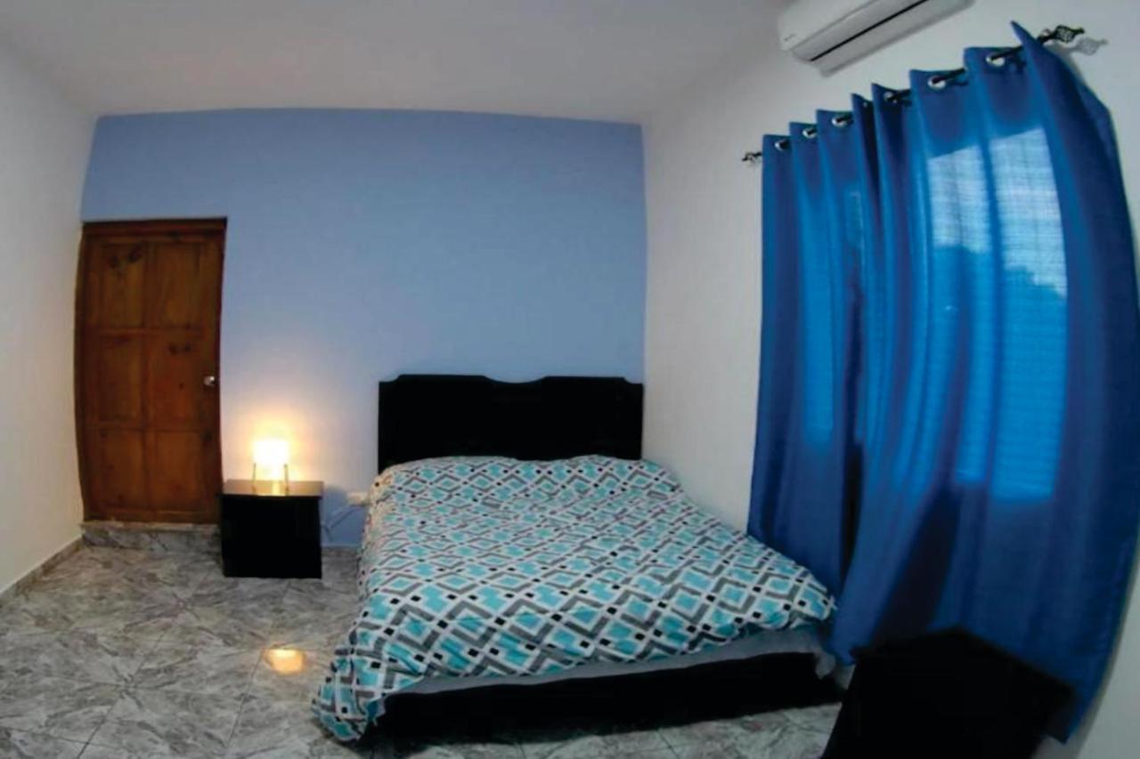 Hostal Magisterial Santo Domingo Buitenkant foto