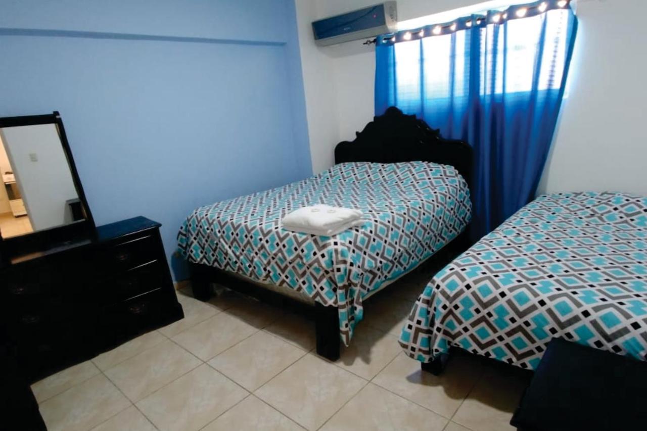 Hostal Magisterial Santo Domingo Buitenkant foto