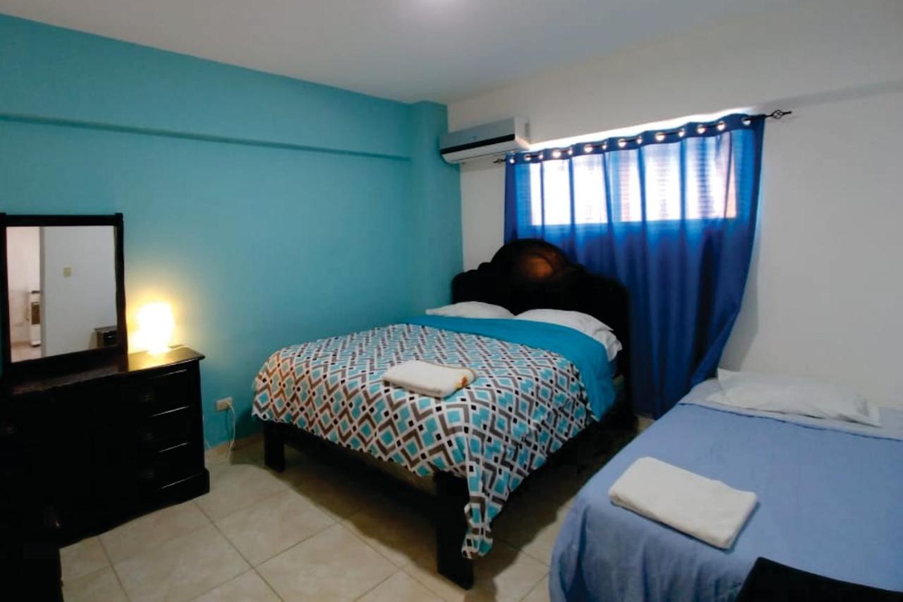 Hostal Magisterial Santo Domingo Buitenkant foto