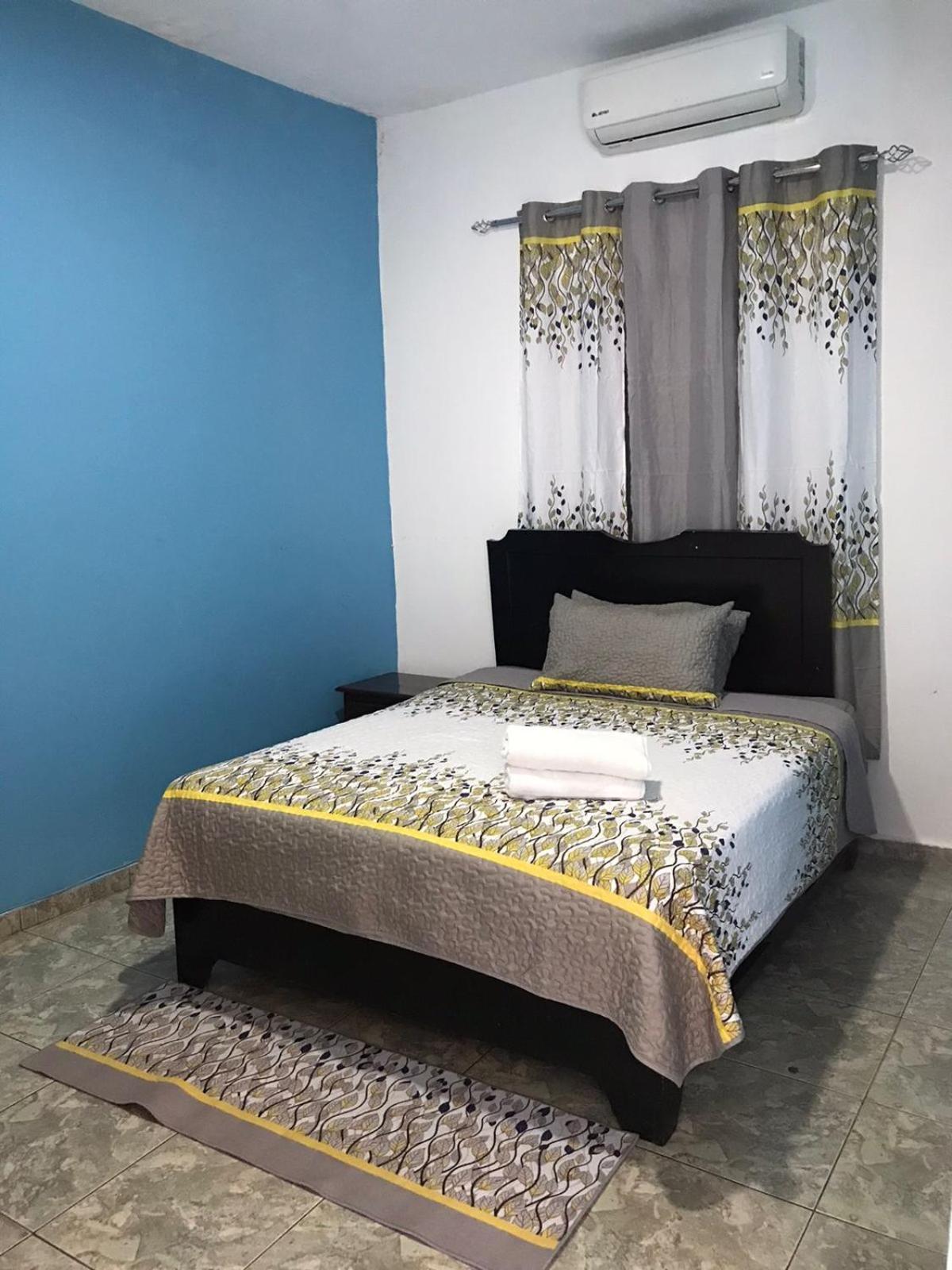 Hostal Magisterial Santo Domingo Buitenkant foto